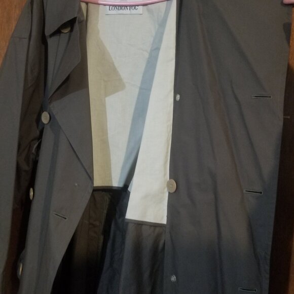 London Fog size 46 Reg green trench coat - Picture 5 of 9